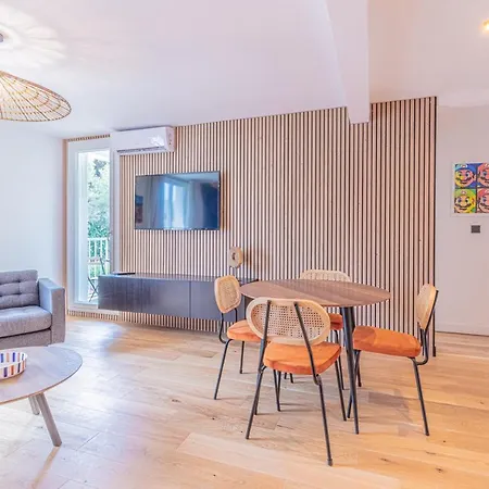 Le Pop Flat By Winkyhouse * Cassis