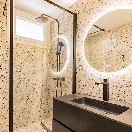 Le Pop Flat By Winkyhouse Cassis