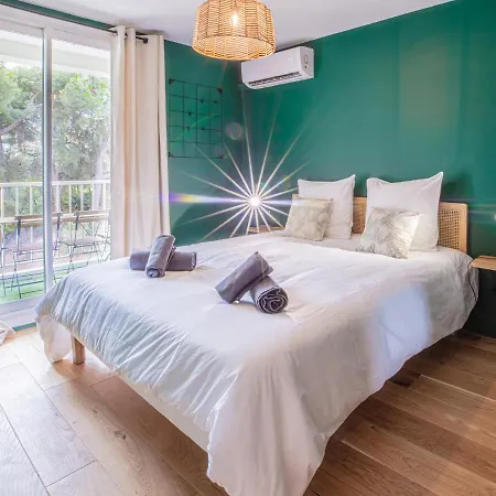 Le Pop Flat By Winkyhouse Cassis